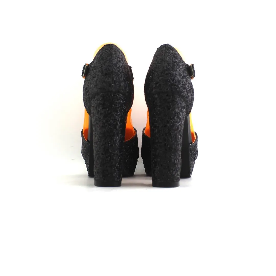 2 LIPS TOO BLAZE Mini Skirt High Heels