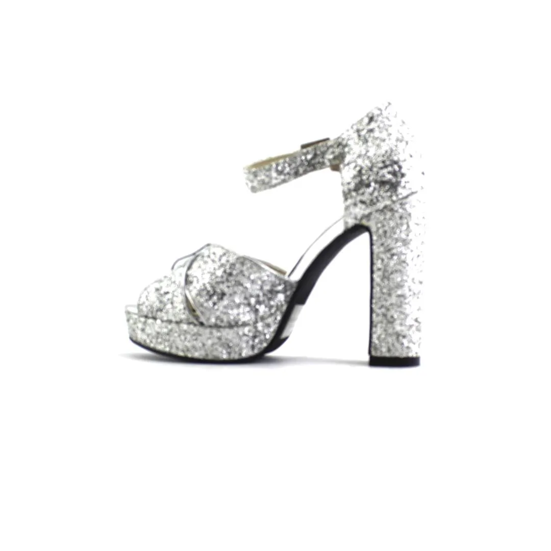 2 LIPS TOO BLAZE Sexy Legs In High Heels