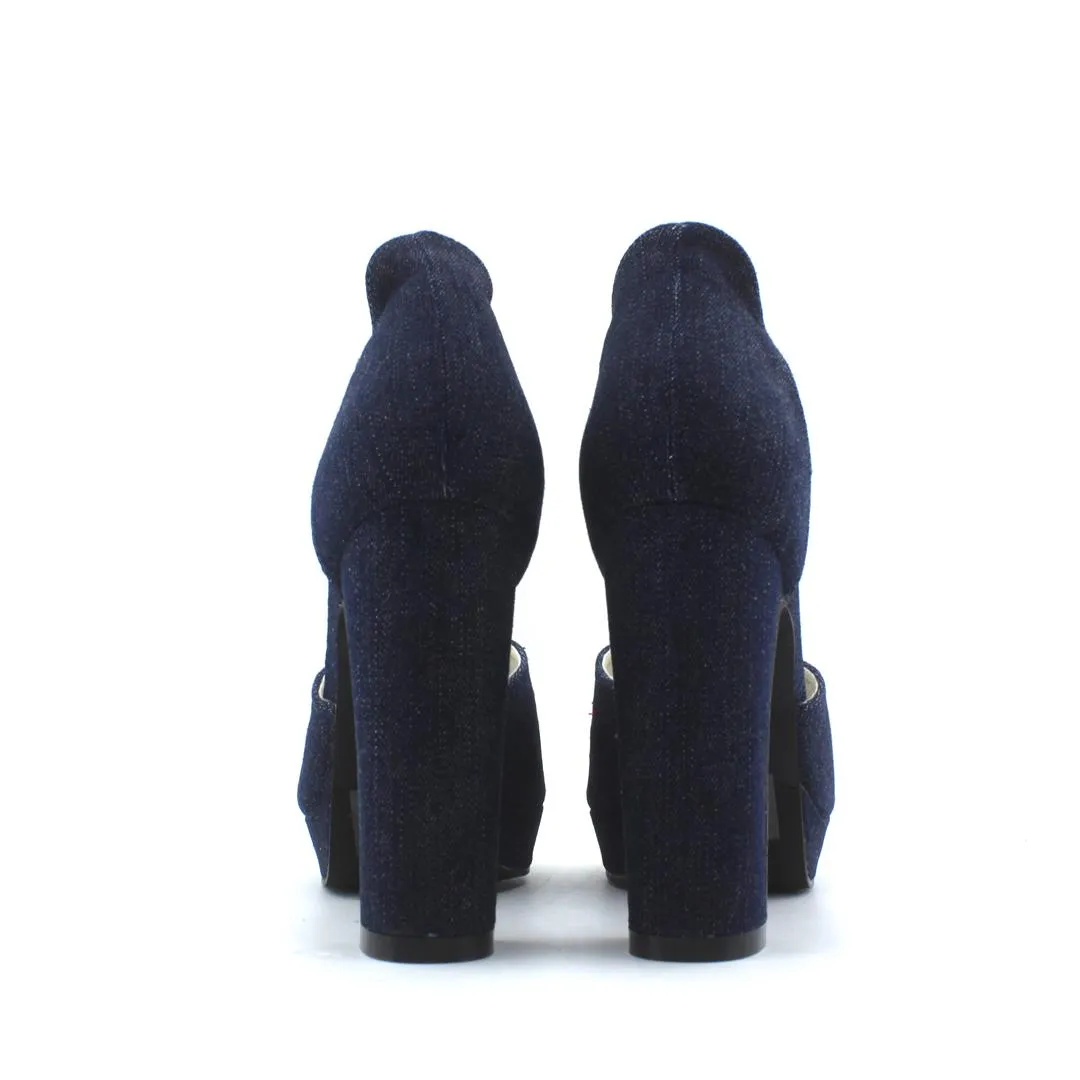 2 LIPS TOO DENIM Olivia Munn High Heels