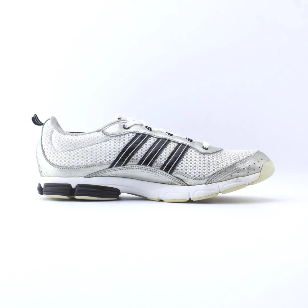 Gel Kayano Running Shoe ADIDAS .