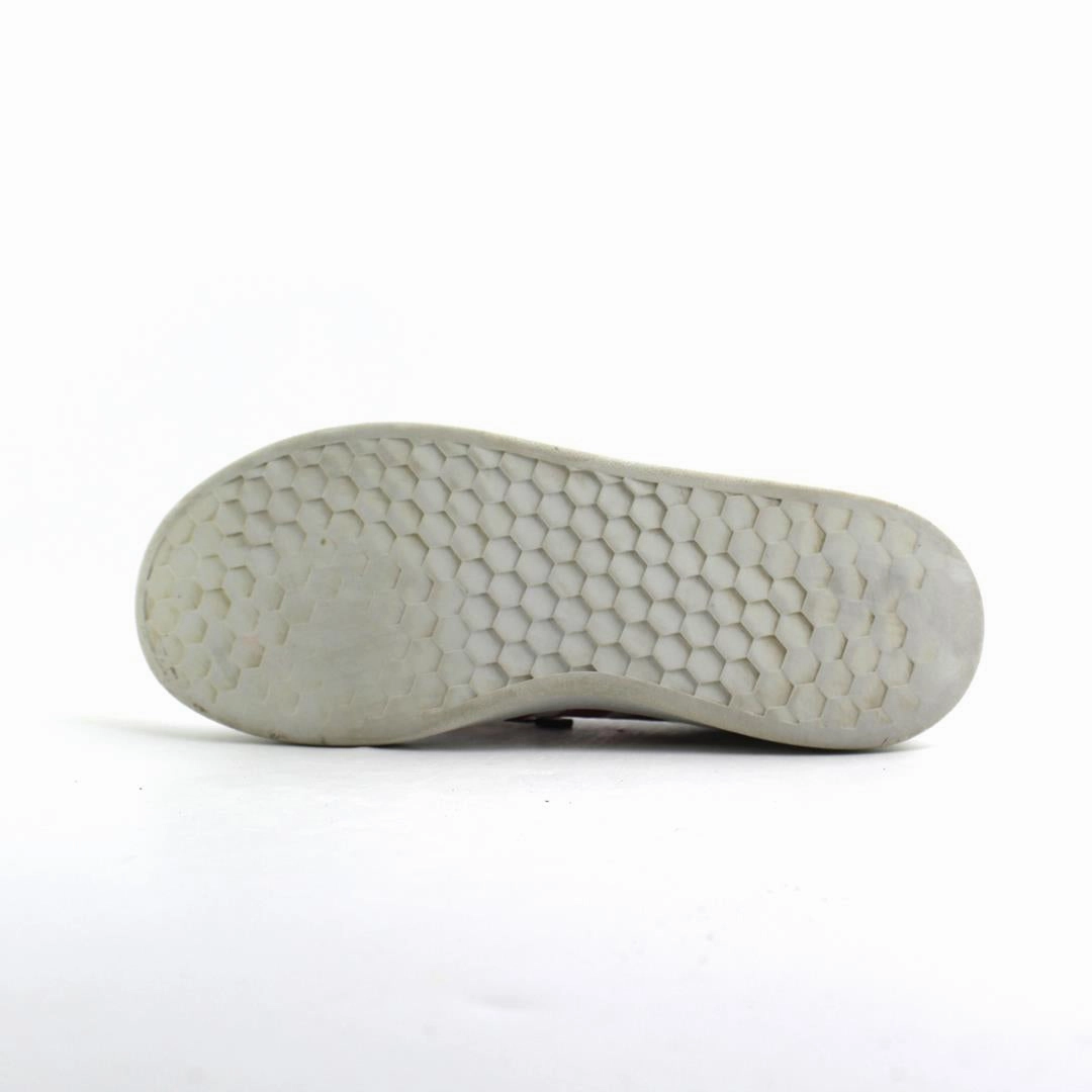 ADIDAS . Childrens Warm Slippers