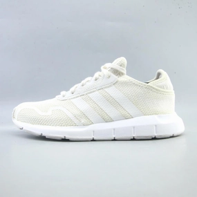 On Cloud Running Shoes ADIDAS SWIFT RUN X