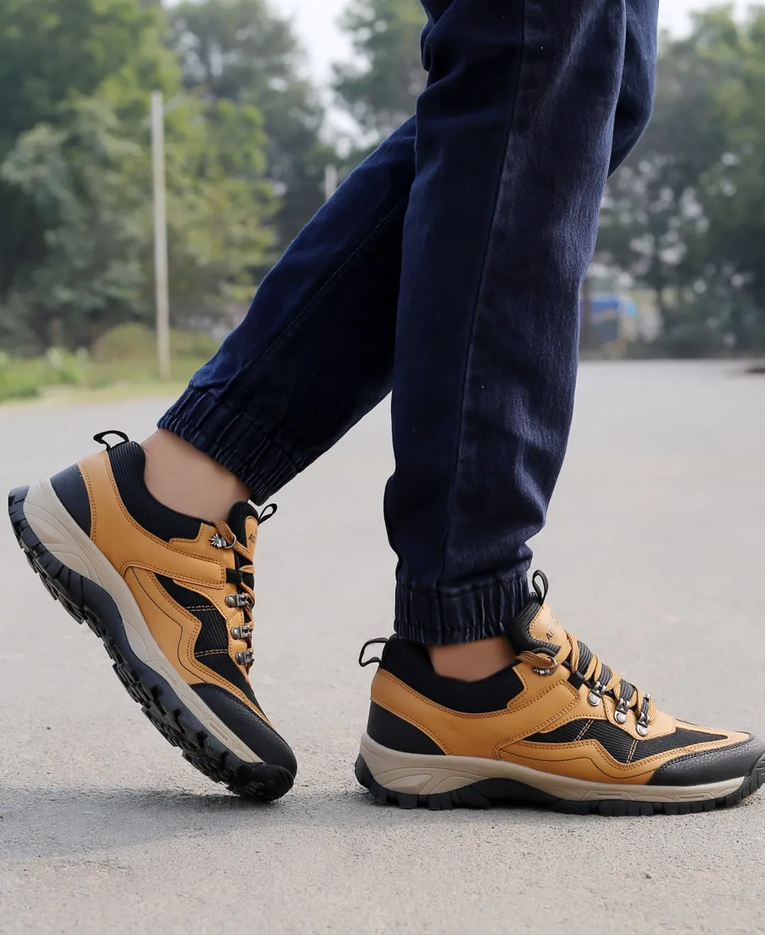 Bacca Bucci Osprey Gravity Hiking Shoes