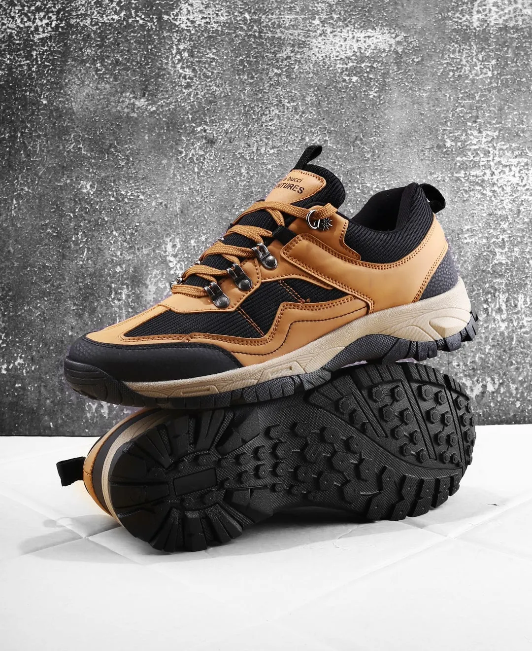 Alternative Hiking Shoes Bacca Bucci Osprey