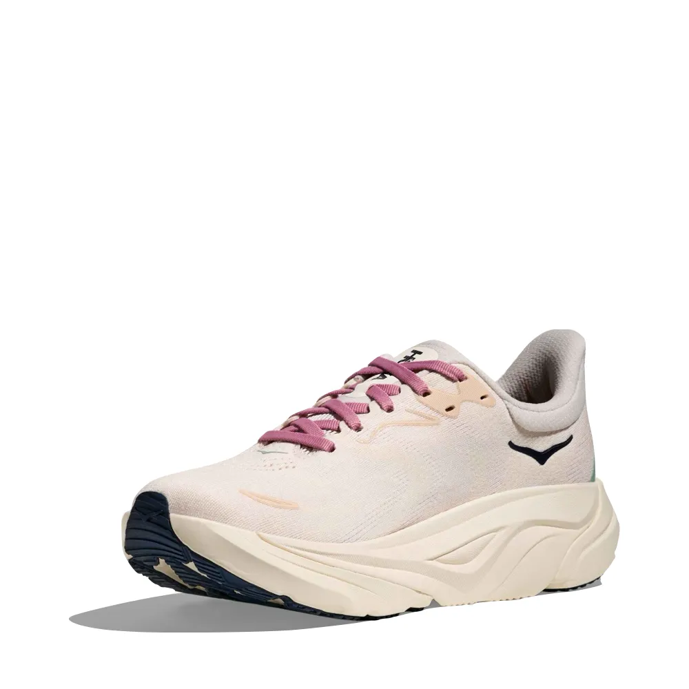 Hoka Women's Arahi 8 Sneaker in Rose Cream/Alabaster Meme