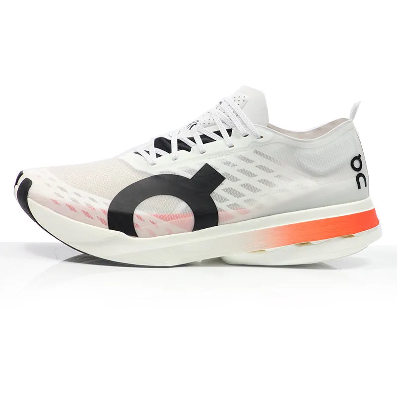 Novablast 4 Running Shoes On Cloudboom Strike Men's Running Shoe - White/Black