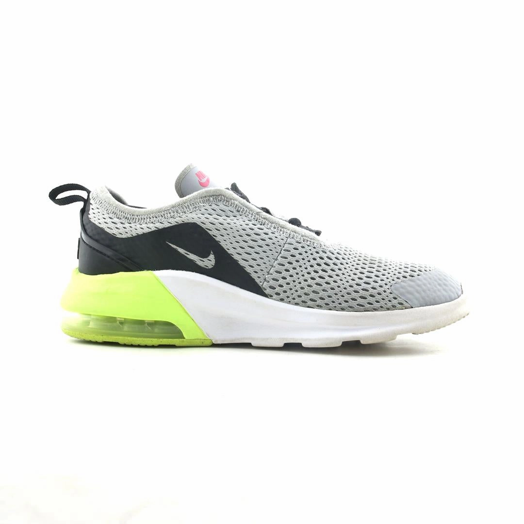 Walking Shoes For Running NIKE AIR MAX MOTION 2