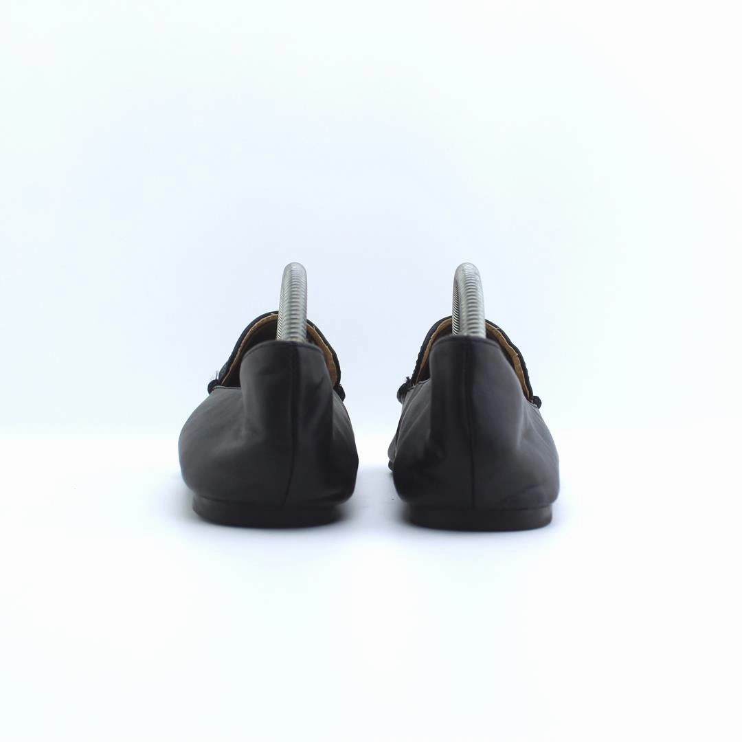 A NEWDAY . Felt Slippers