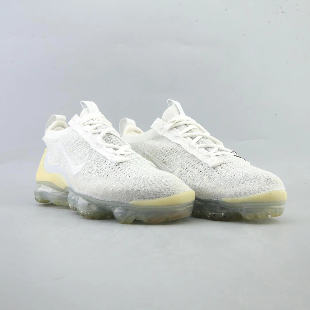 NIKE AIR VAPORMAX 2021 FLYKNIT Best Running Shoes For Pronated Feet