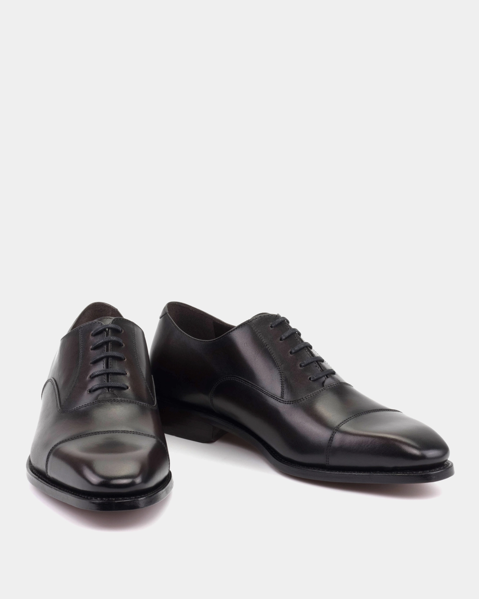 Alexander Mcqueen Oxfords Ashford Black Cap Toe Oxford - 722