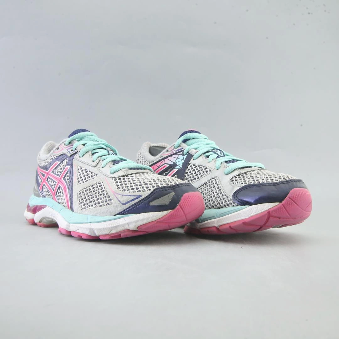 Popular Running Shoe Brands ASICS GT-2000 3