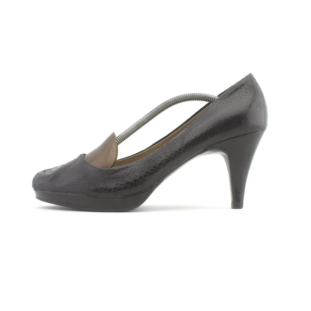 BANDOLINO . The History Of The High Heel