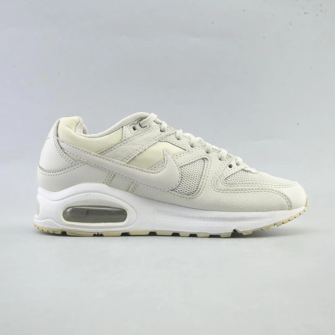 Running Shoes Under 70 NIKE  AIR MAX COMMAND