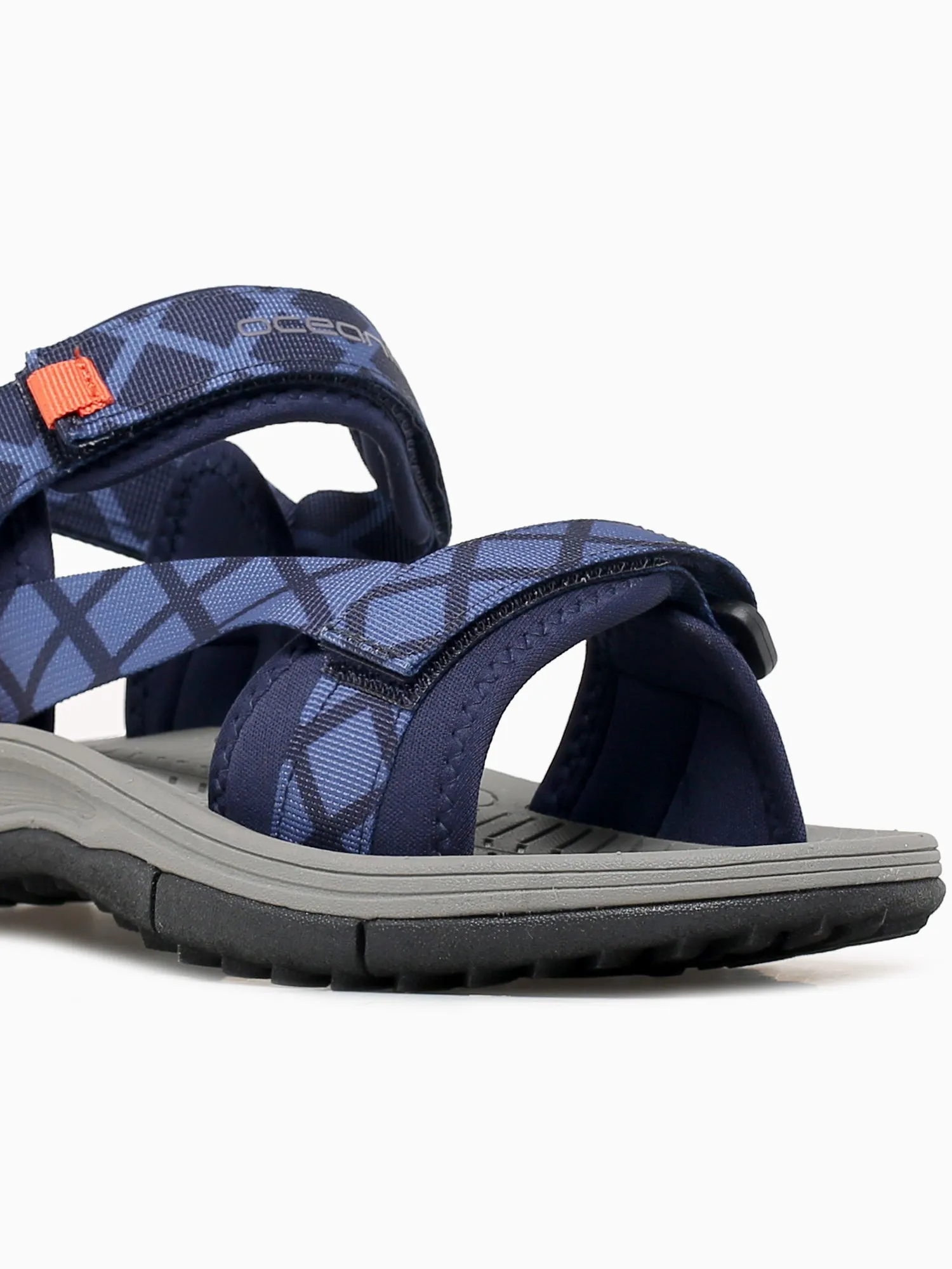 Cape Clear Water Sandals With A Toe Ring