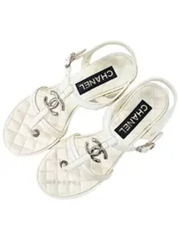CC Logo Quilted Sandals White Chanel Sam Elderman Sandals