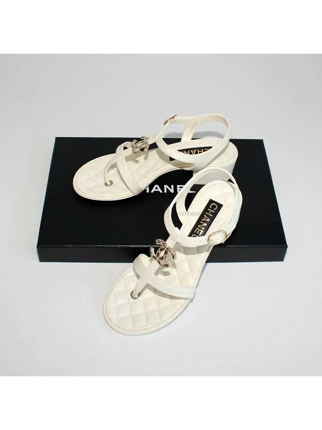 Sandals Dunn River Jamaica CC Logo Quilted Sandals White Chanel