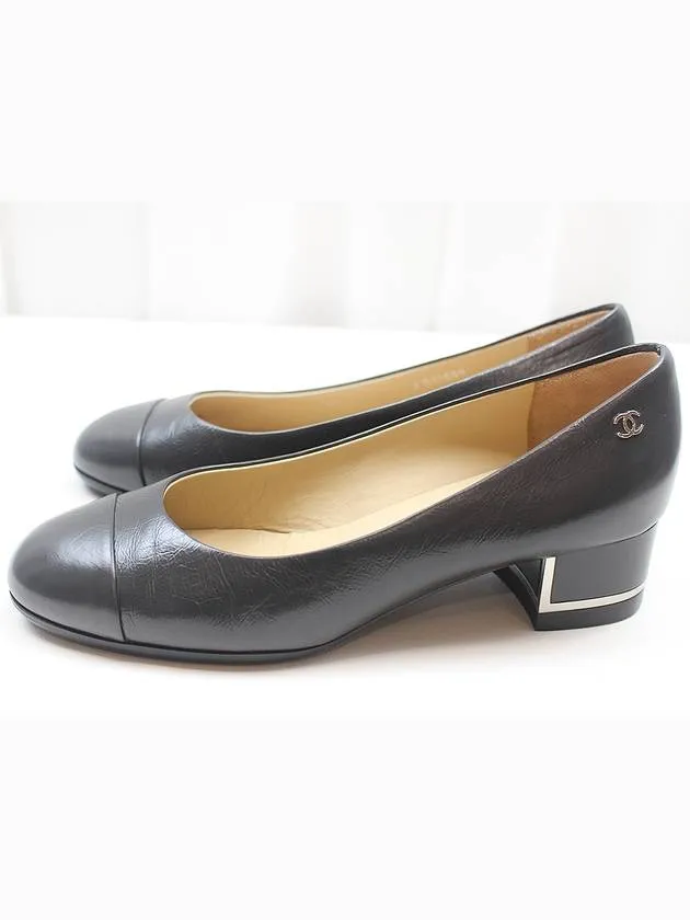 High Arches Shoes CC navy pumps size 36 5 Chanel