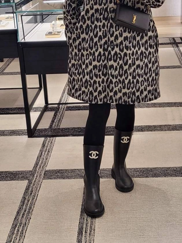 Office Boots CC Logo Caoutchouc Rain Boots Black Chanel
