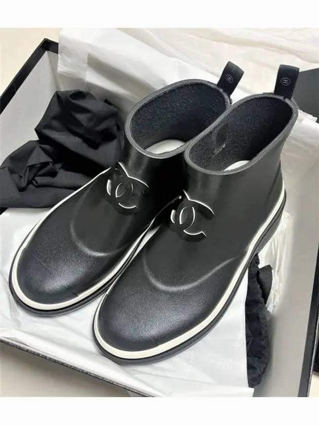 Frye Campus Banana Boots CC Logo Rubber Ankle Rain Boots Black Chanel