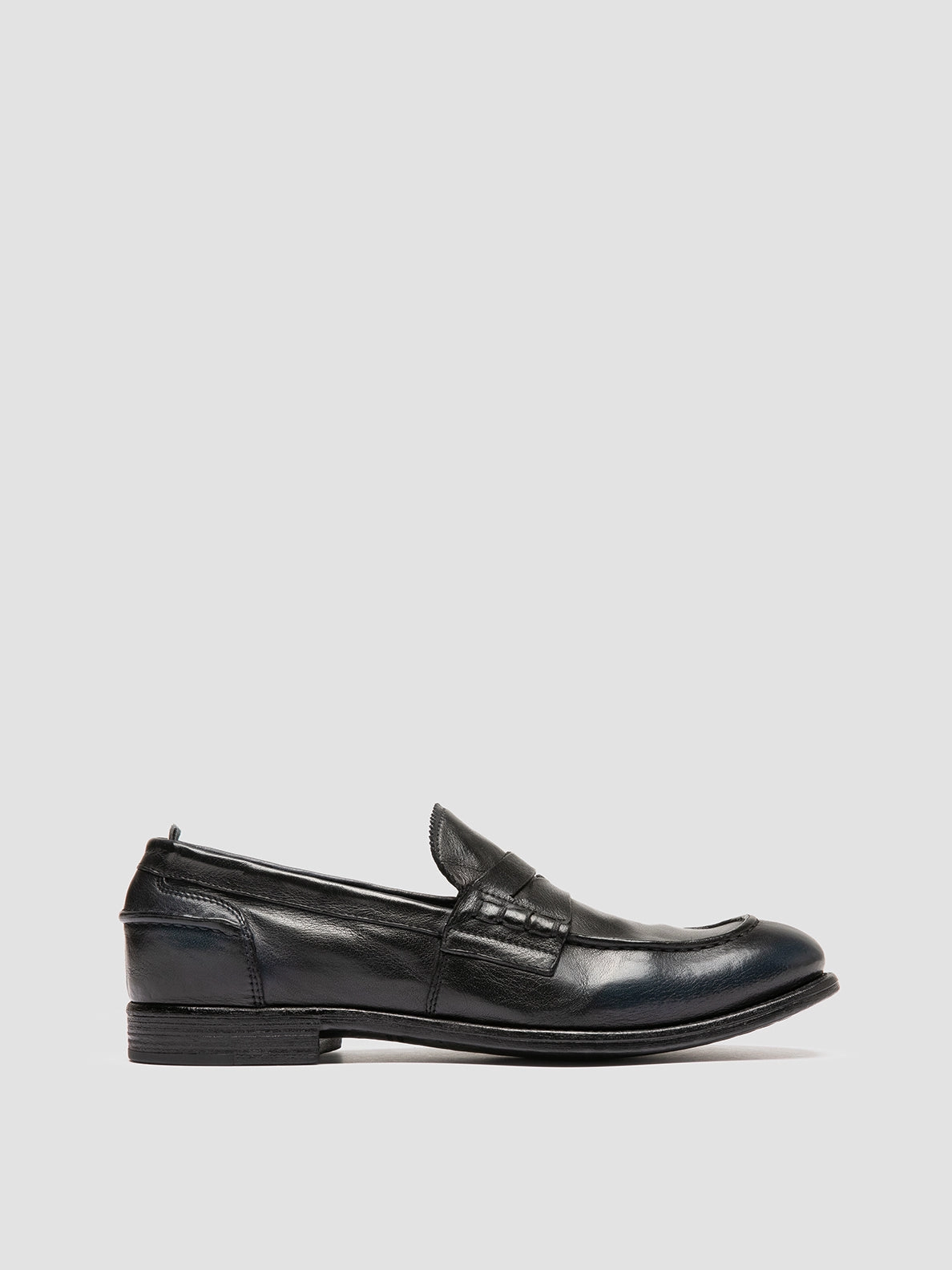CHRONICLE 144 - Navy Leather Penny Loafers Stomp Loafers