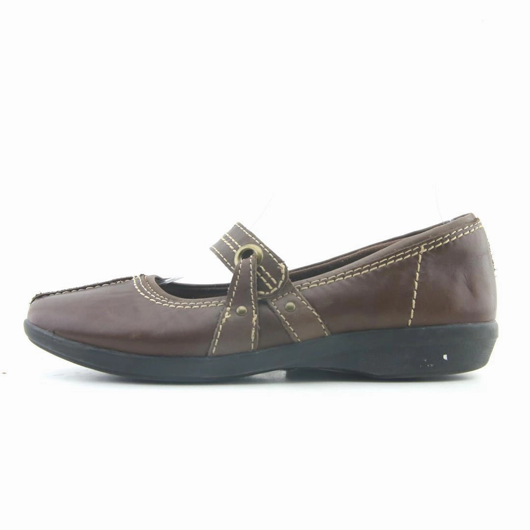 CLARKS COLLECTION Closed Toe Platform Sandals