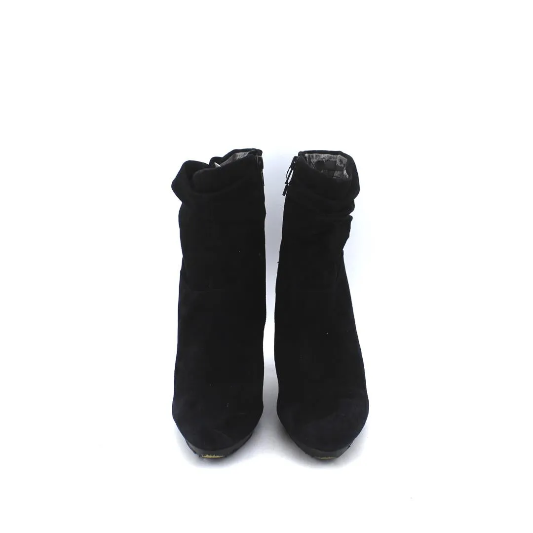 I.N.C . Porn In High Heels