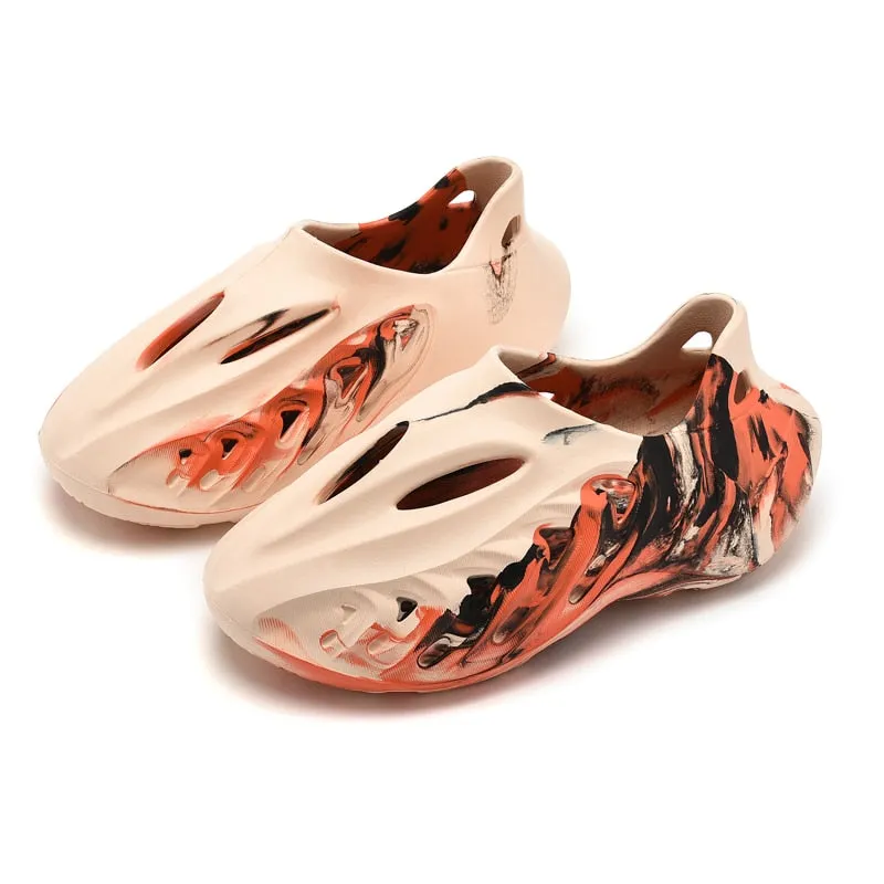 Casual Sandals Hot Sale Brand Clogs Men Sandals Casual Shoes EVA Lightweight Men's Slippers Colorful Shoes for Summer Beach Zapatos Hombre