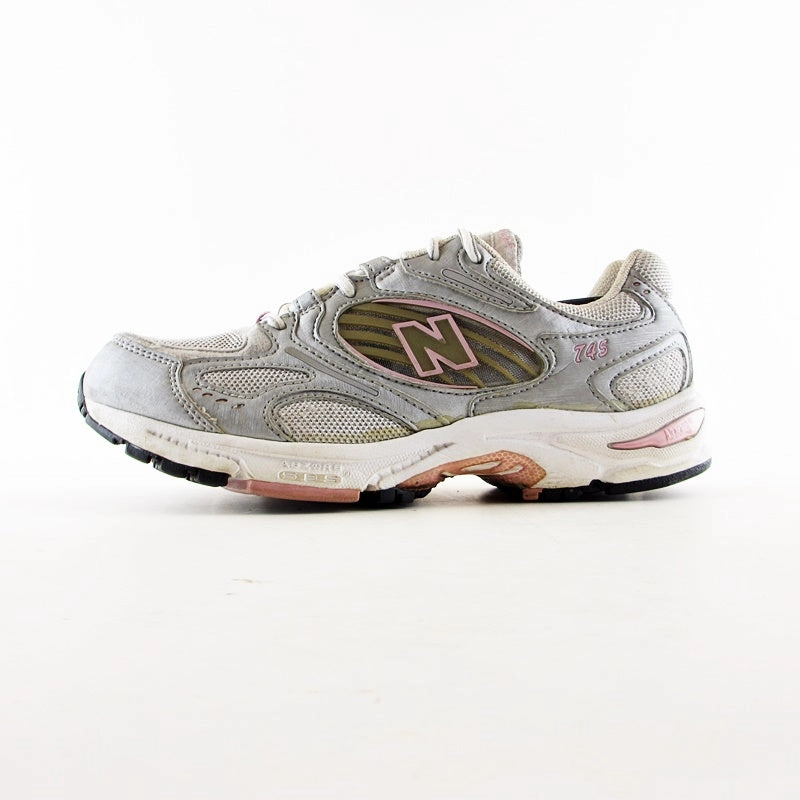 New Balance 990v3 Gold NEW BALANCE 745