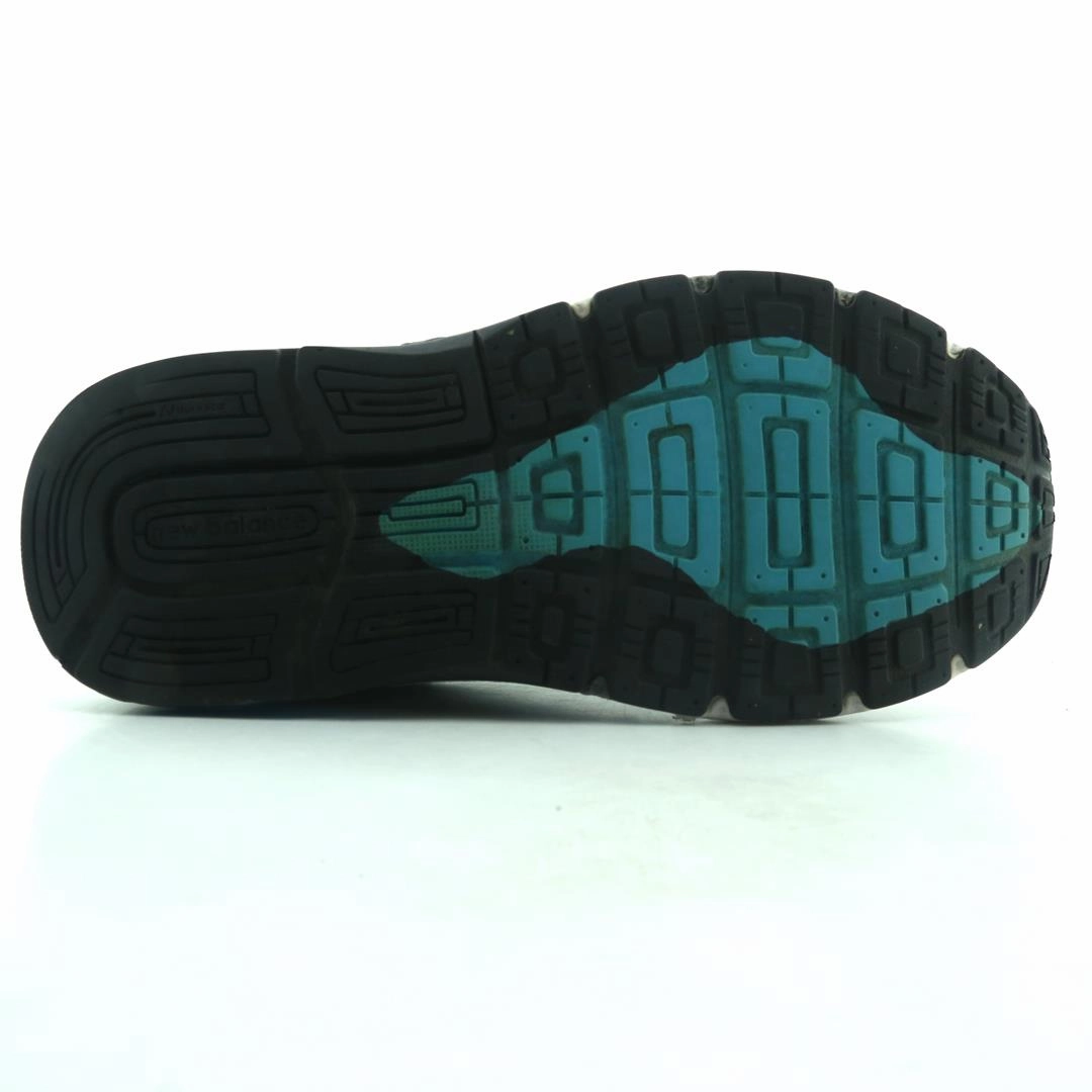 Chunky New Balance Sneakers Women NEW BALANCE 1540V3