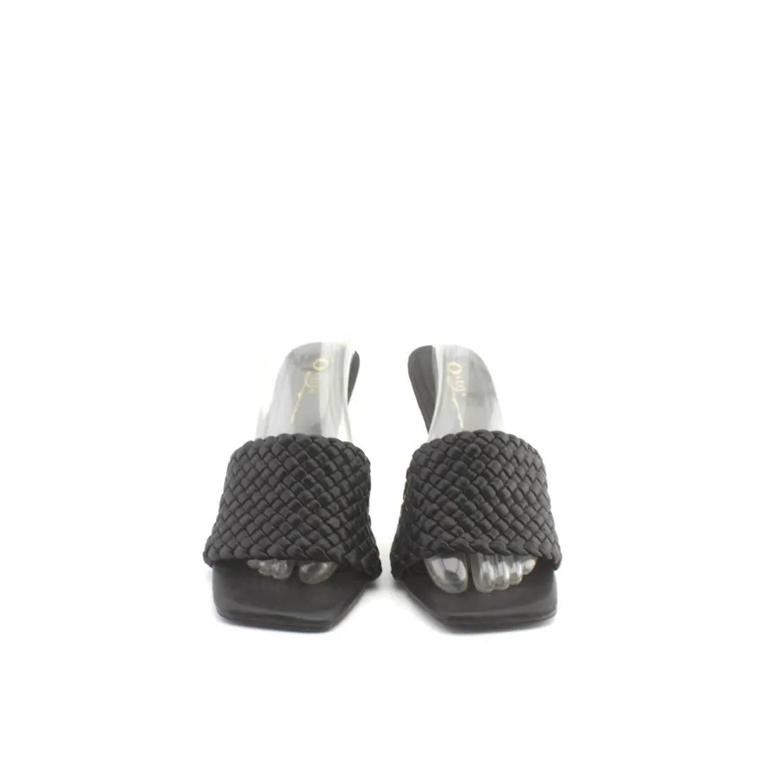 Hippie High Heels OLIVIA MILLER .