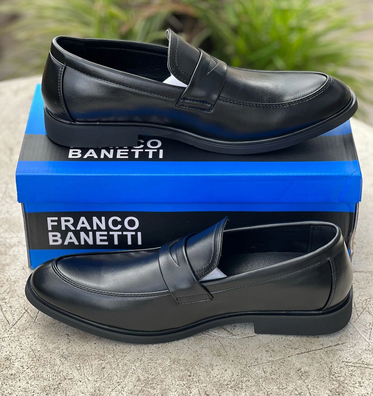 Suit And Loafers Franco Banetti Classic Leather Loafers for Men - Black