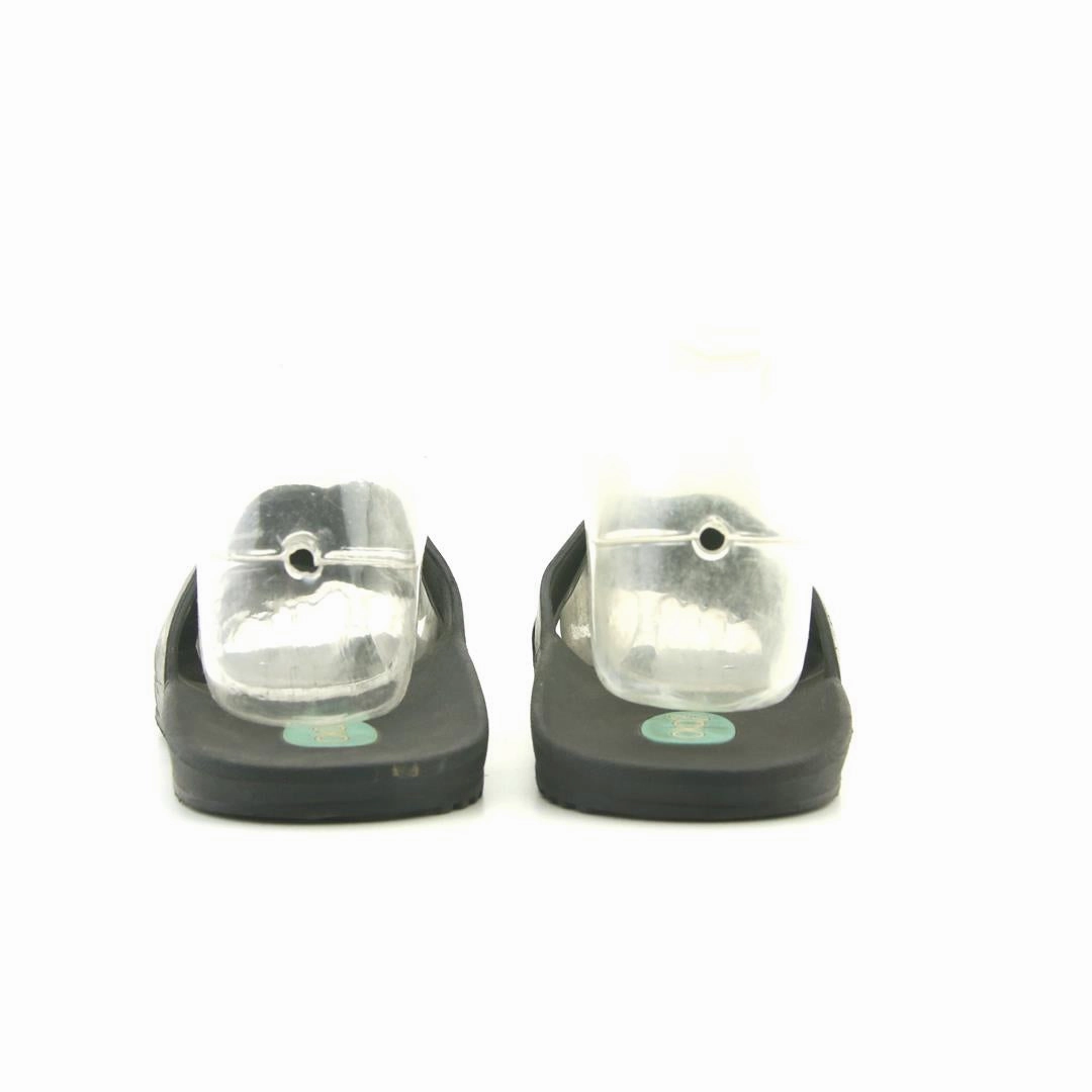 OKA BEE . Igh Slippers