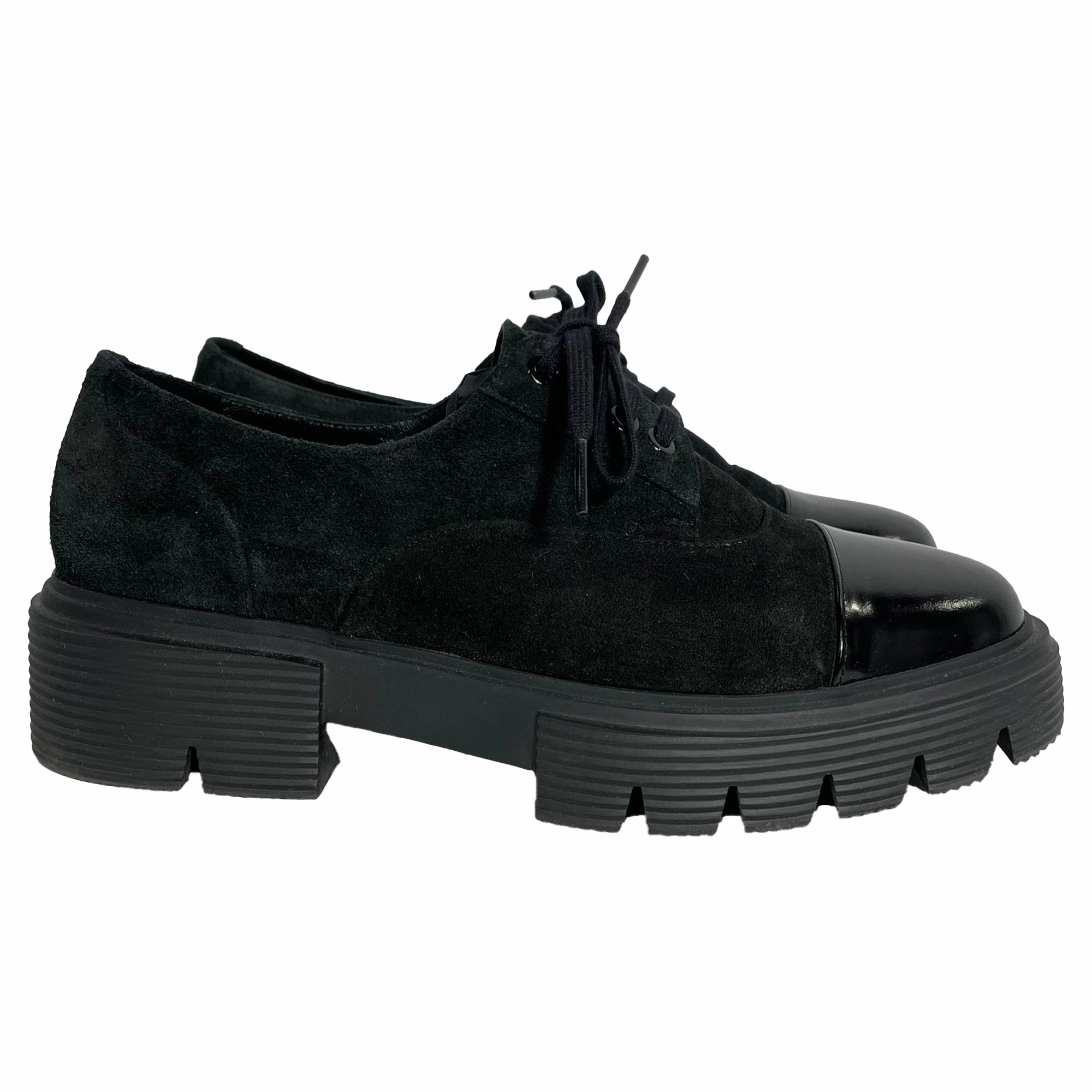 Stuart Weitzman Nolita Platform Oxford Shoes in Black Suede Cap Toe Leather Oxfords