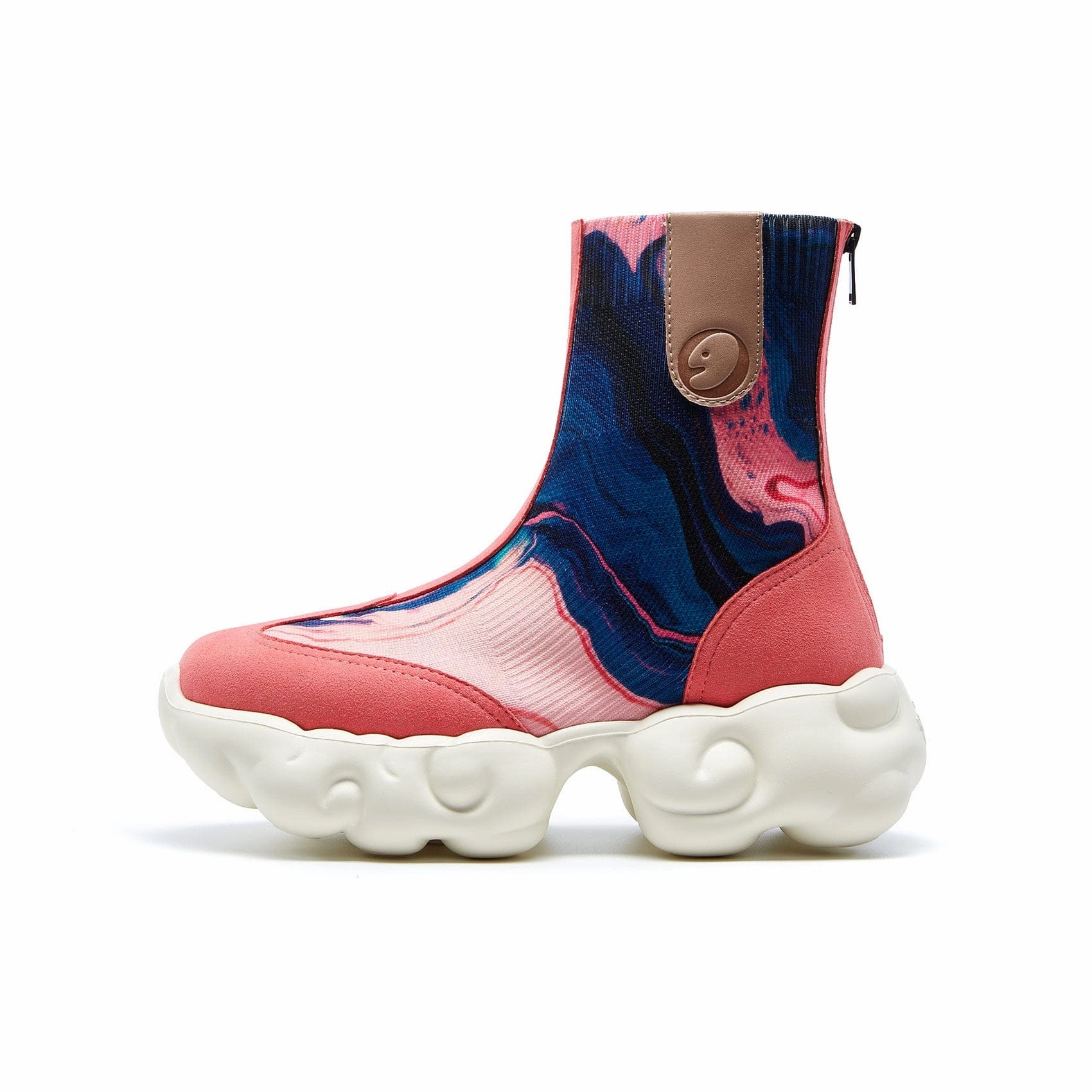 Visionary Cloud IV Women Wide Toe Box Chelsea Boots