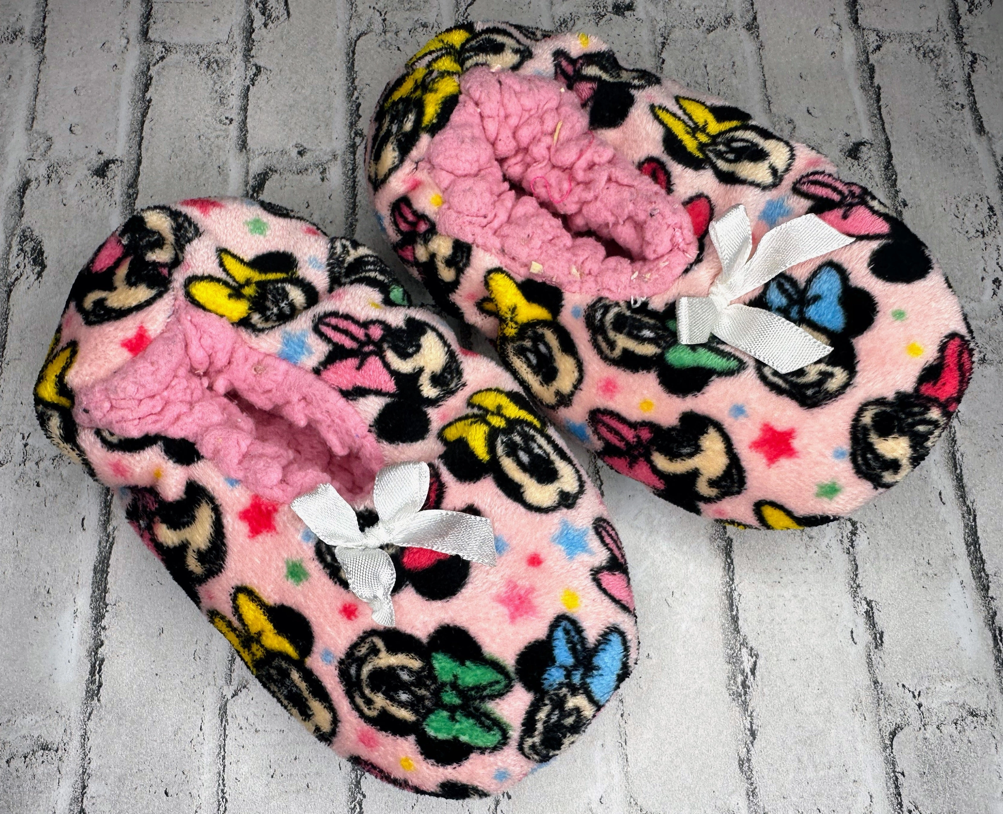 Isotomer Slippers Ballerina Disney: Pink Minnie Slipper- Estimated 6C