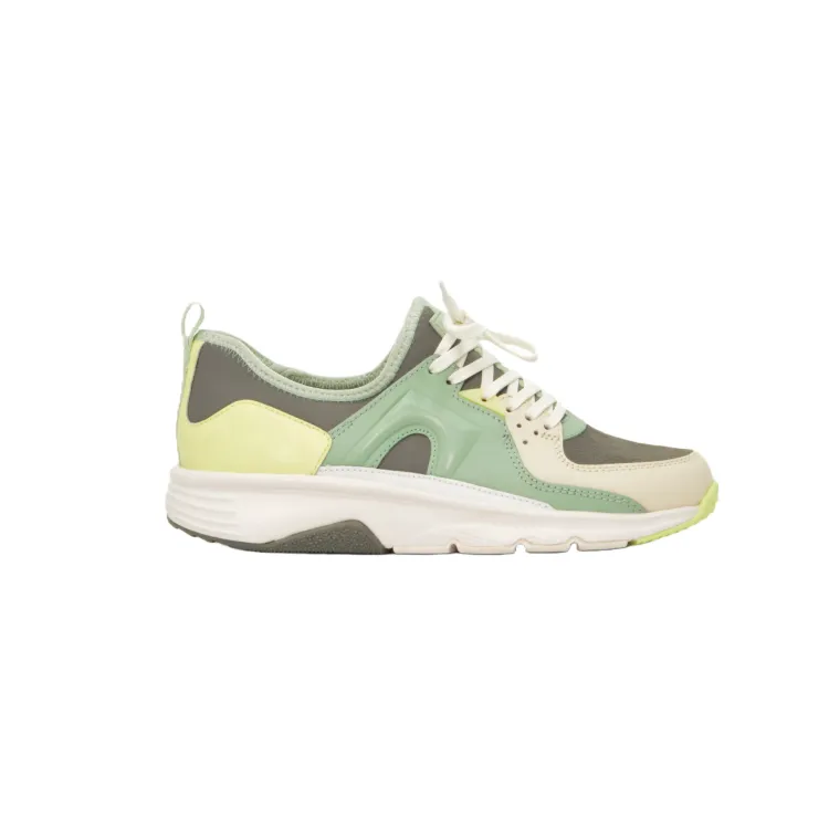 Best Sneakers For Hiking Drift