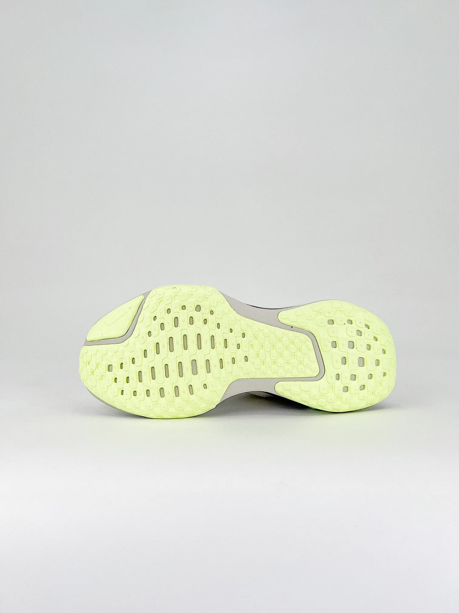 NK Zoom X Invincible Run Fk 3 Nike Cortez Vintage Suede Shoes