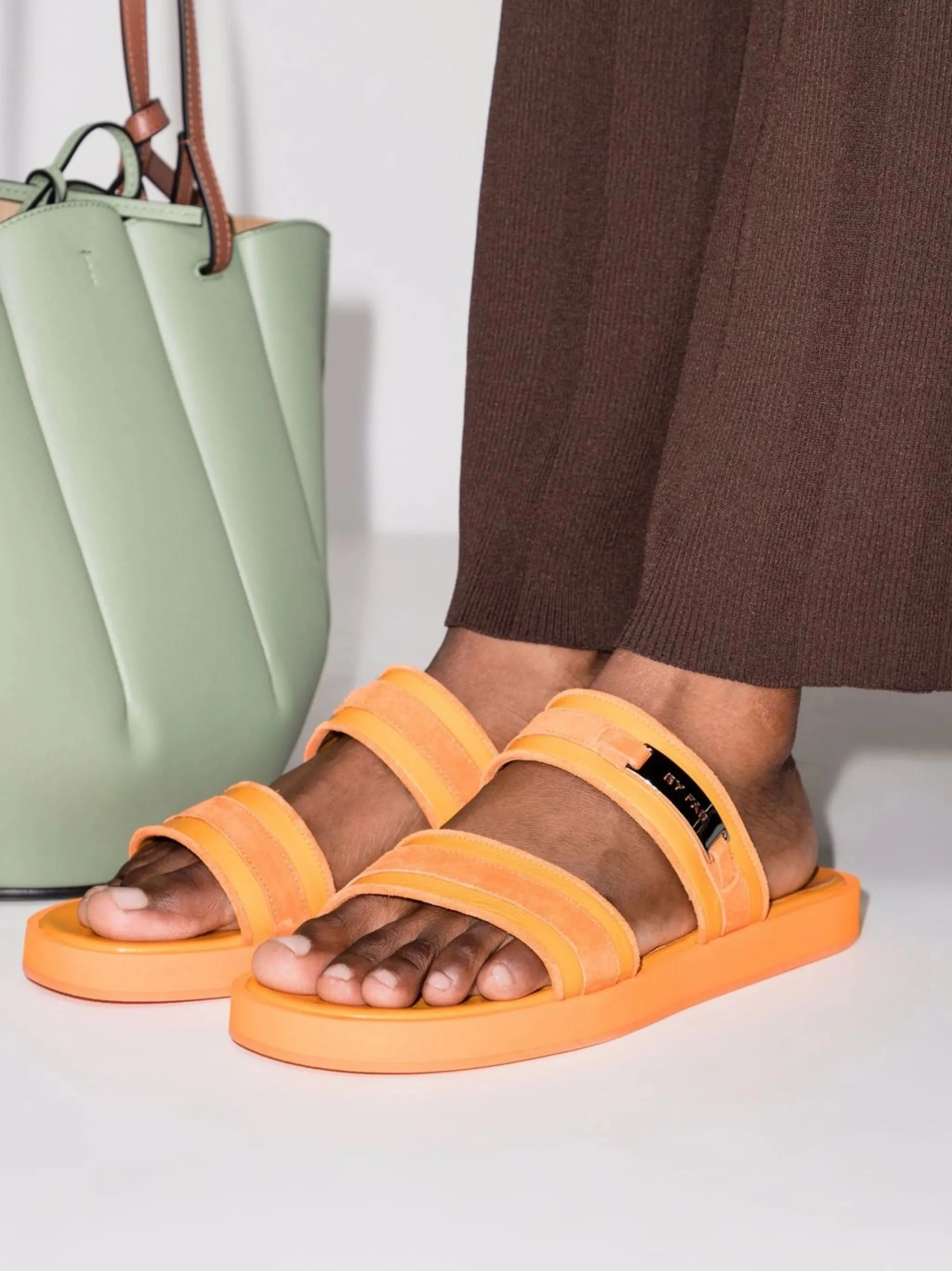 Easy leather sandals Low Block Heel Sandals