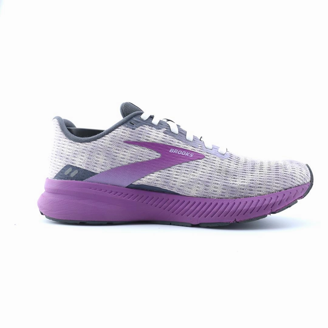 Best Running Shoes Lower Back Pain BROOKS LAUNCH 9