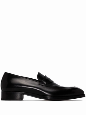 Loafers Styled Elkan leather loafers