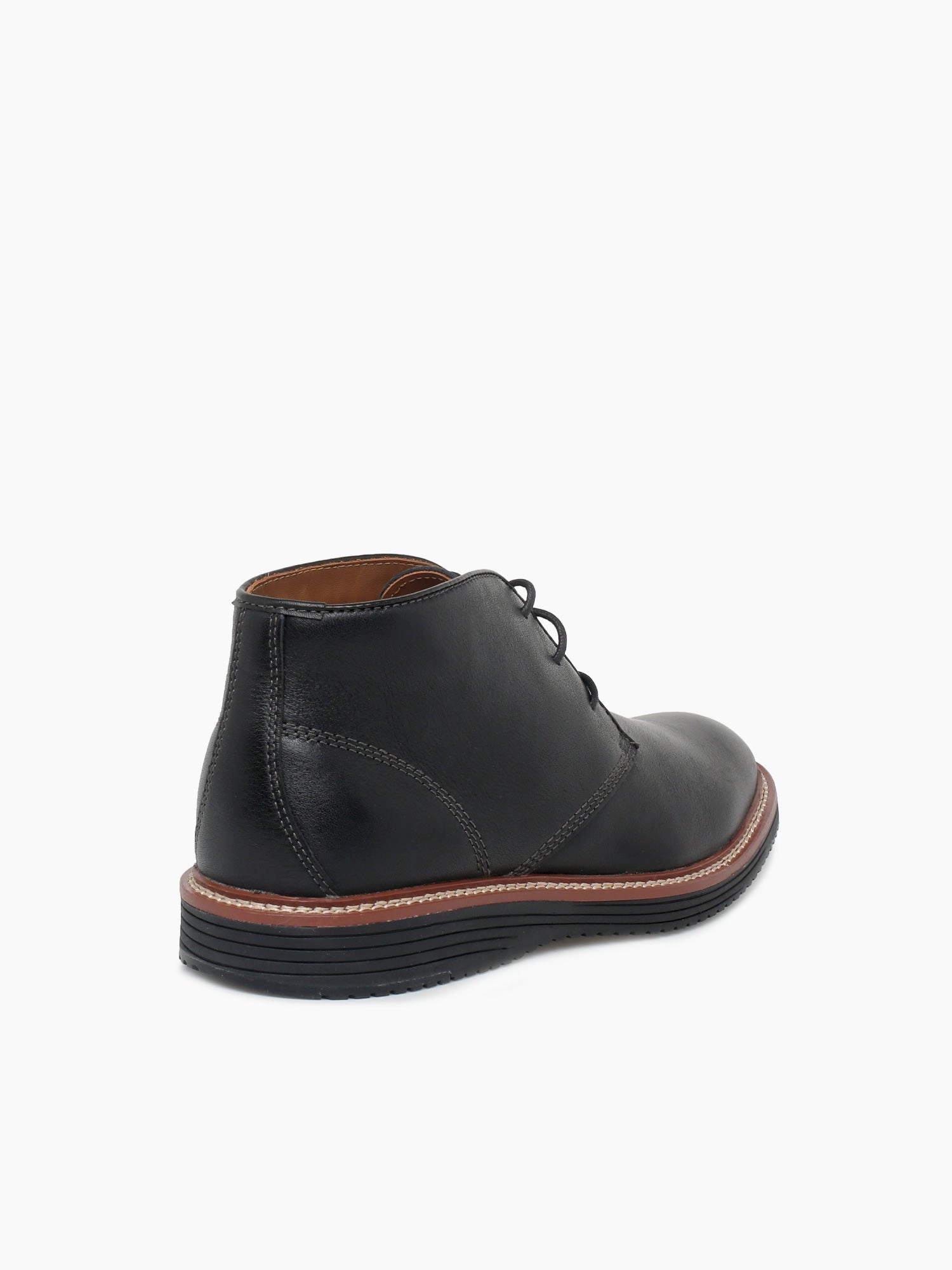 Upton Chukka Black Leather Hiking And Snow Boots
