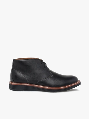 Upton Chukka Black Leather Cowboy Boots With Shorts
