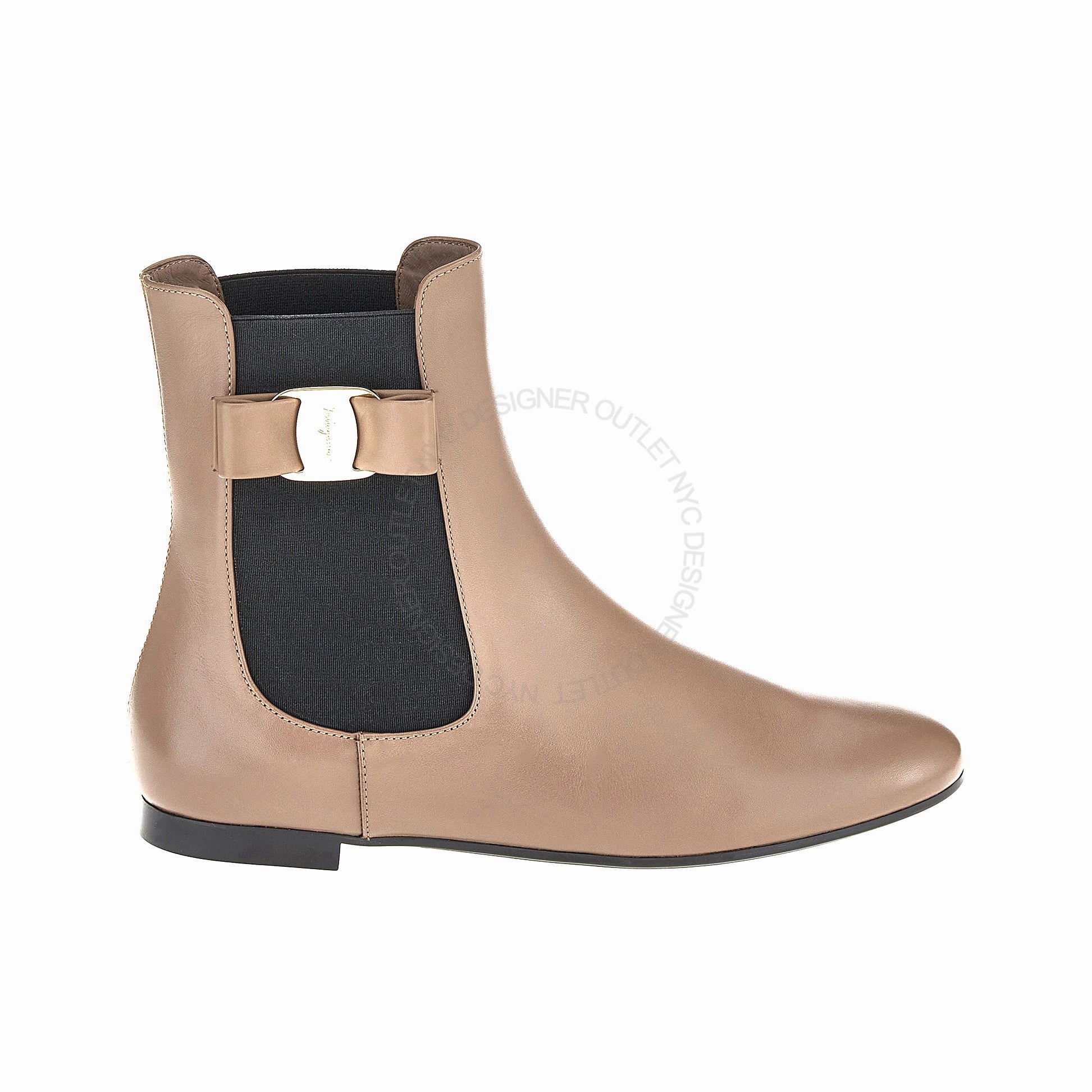 Ferragamo Leelo Women Chelsea Boots Blanca Boots