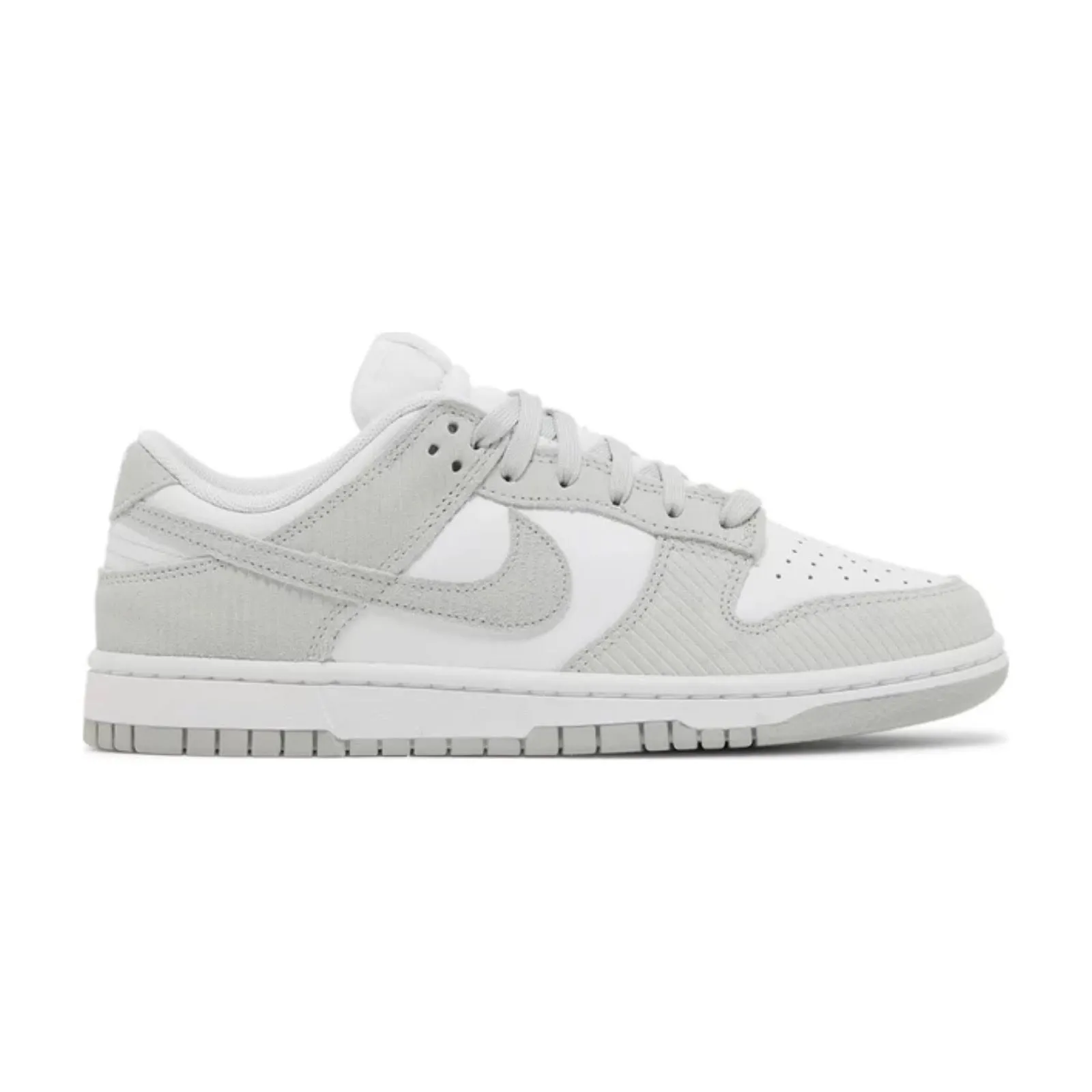 Individual Toe Sneakers Women's Nike Dunk Low, Light Silver Corduroy