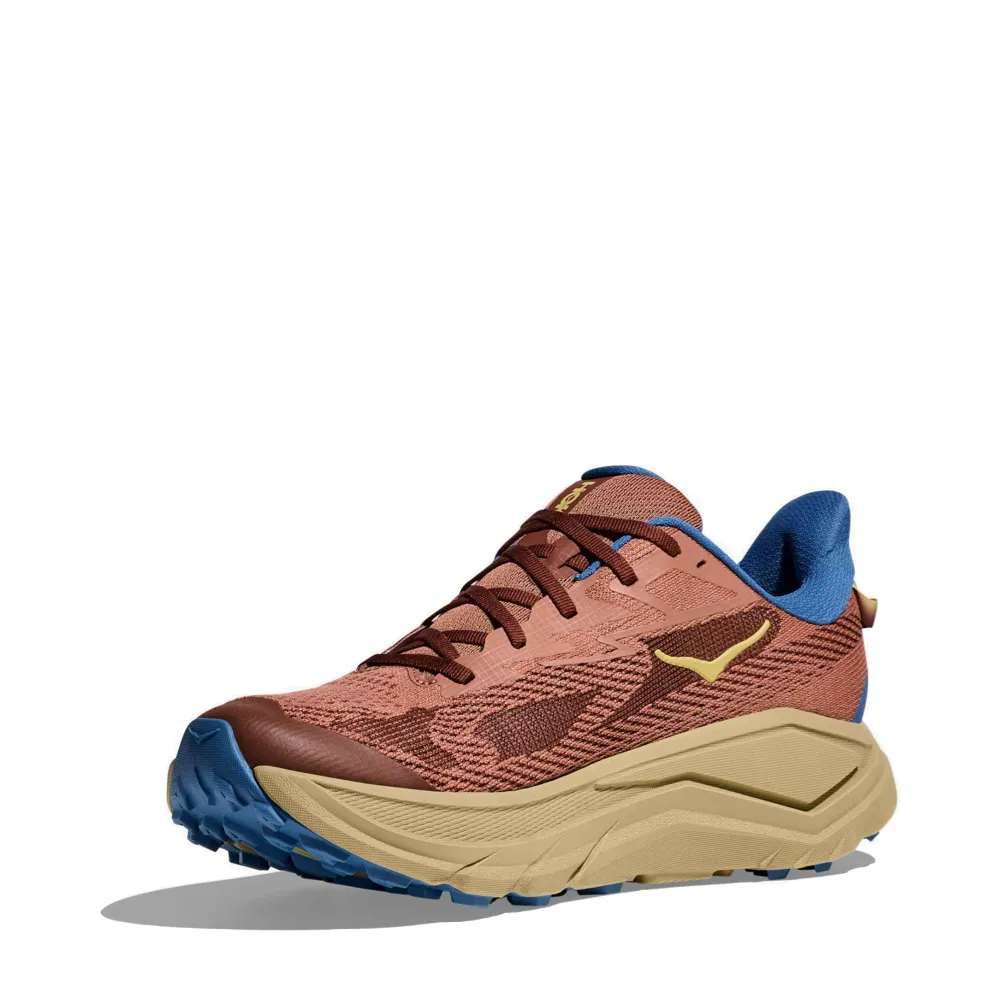 Sioux Falls Hoka Men's Challenger 8 Sneaker in Maple/Cardamom