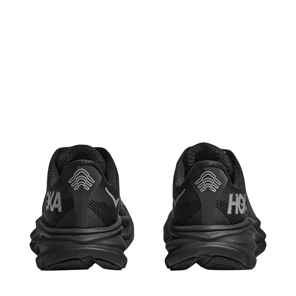 Find Hoka Men's Clifton 9 GTX Sneaker in Black/Black