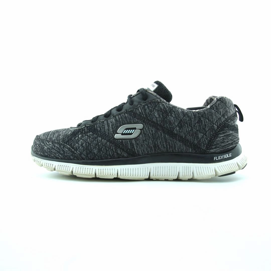 Running Shoes For People With High Arches SKECHERS LITE-WEIGHT