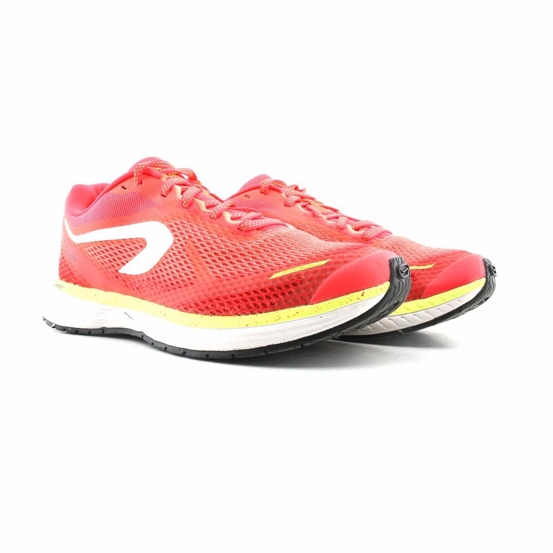 Walking And Running Shoes KALENJI KIPRUN FAST CORAL