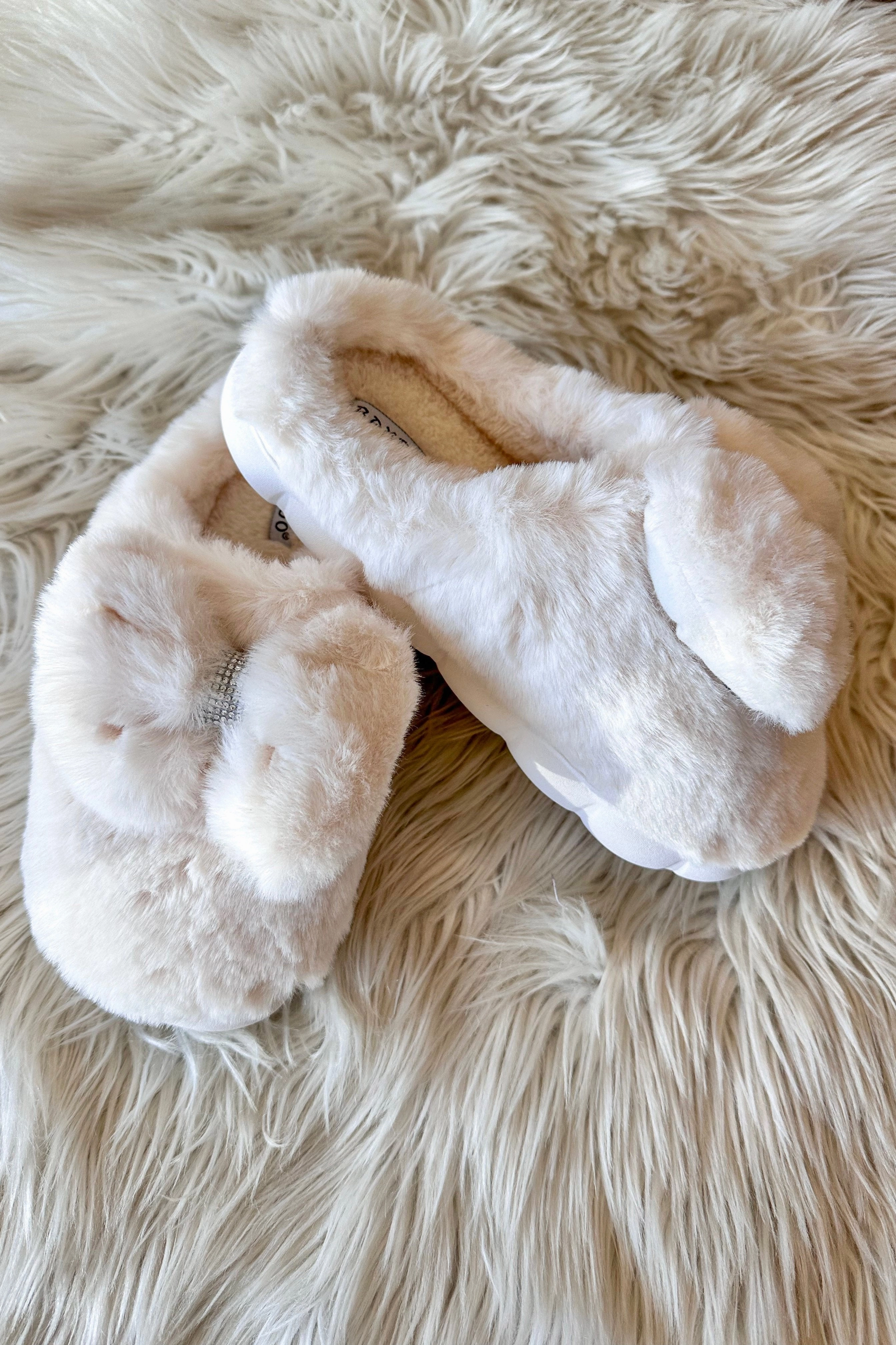 Bling On The Holidays Fur Slippers Do Tasman Slippers Stretch