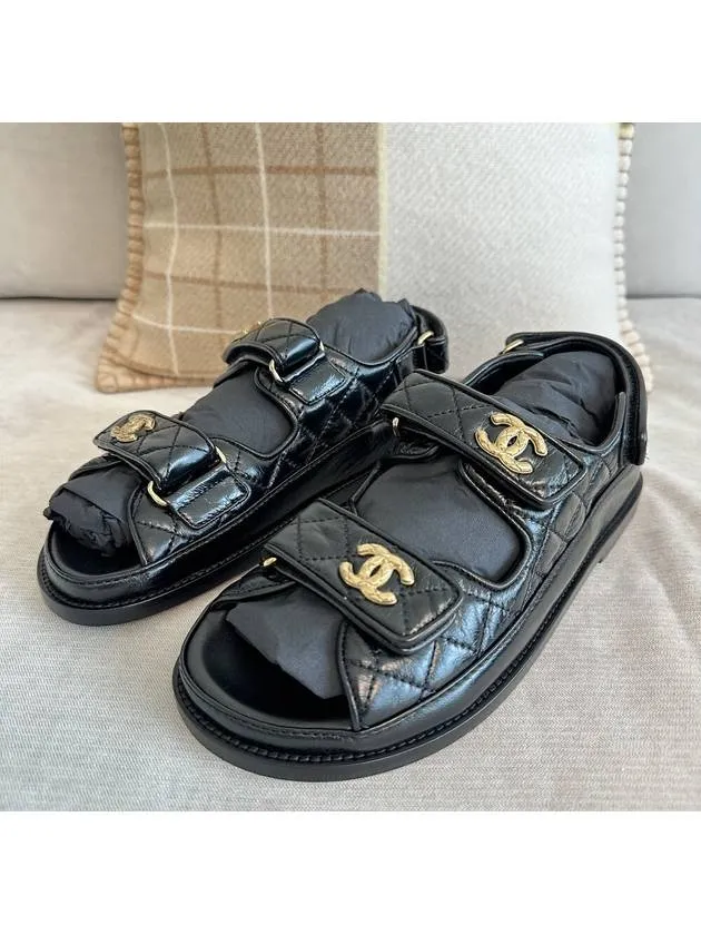 Logo Crumpled Shiny Lambskin Sandals Black Chanel St Vincent And The Grenadines Sandals